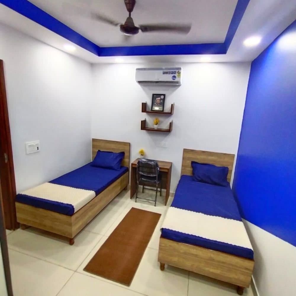 Peacock House โ C Block, Vijay Nagar, Delhi (North Campus)